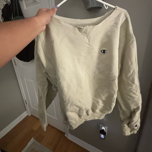 Champion Off the Shoulder Crewneck - Picture 2 of 2